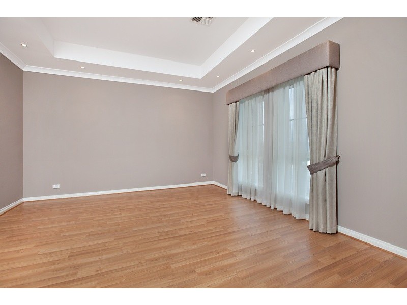 21 Falcon Drive, Hewett SA 5118