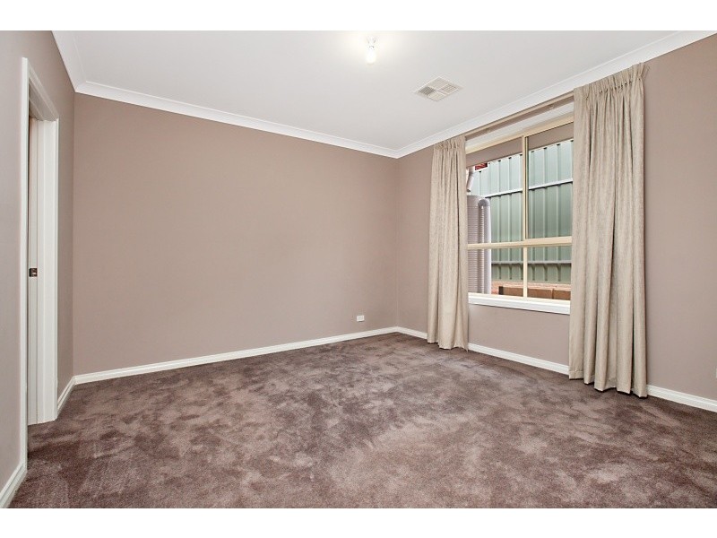 21 Falcon Drive, Hewett SA 5118