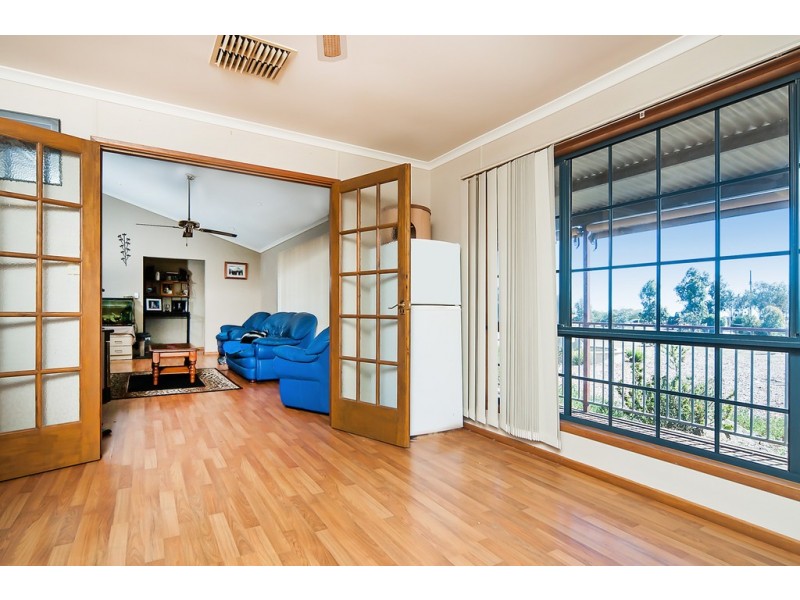 86 Frost Road, Lower Light SA 5501