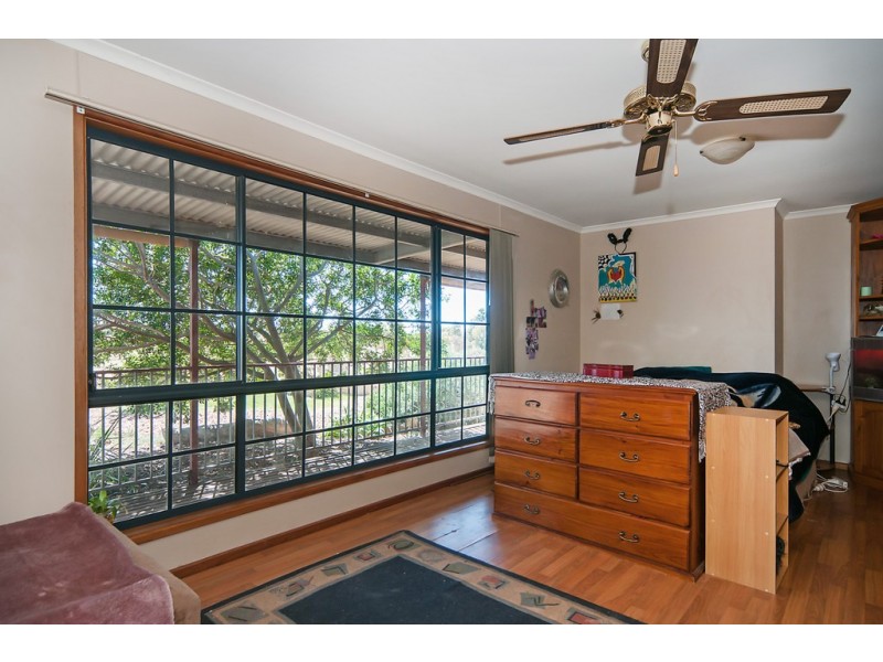 86 Frost Road, Lower Light SA 5501