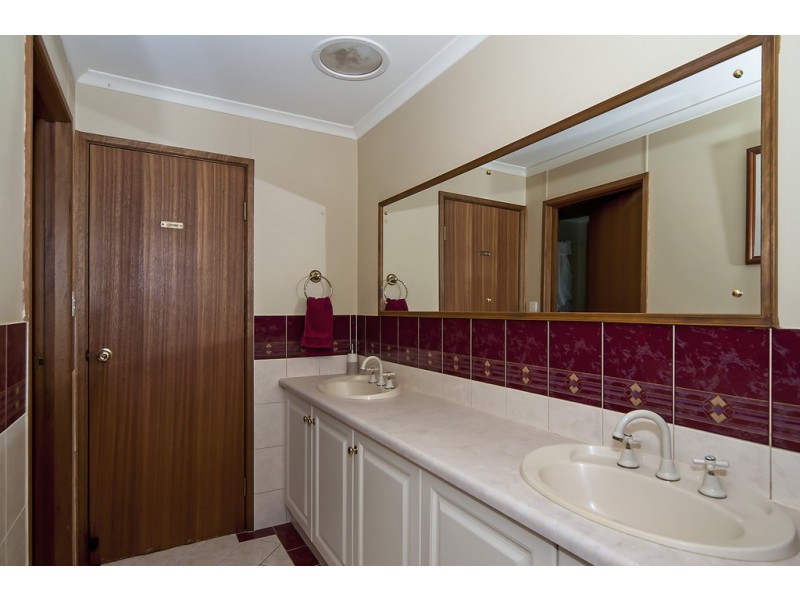 86 Frost Road, Lower Light SA 5501