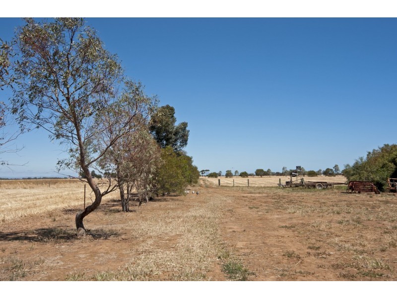 86 Frost Road, Lower Light SA 5501