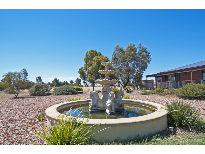 86 Frost Road, Lower Light SA 5501