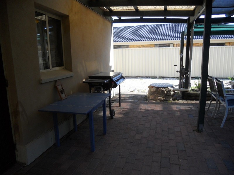 22 Paxton St, Willaston SA 5118