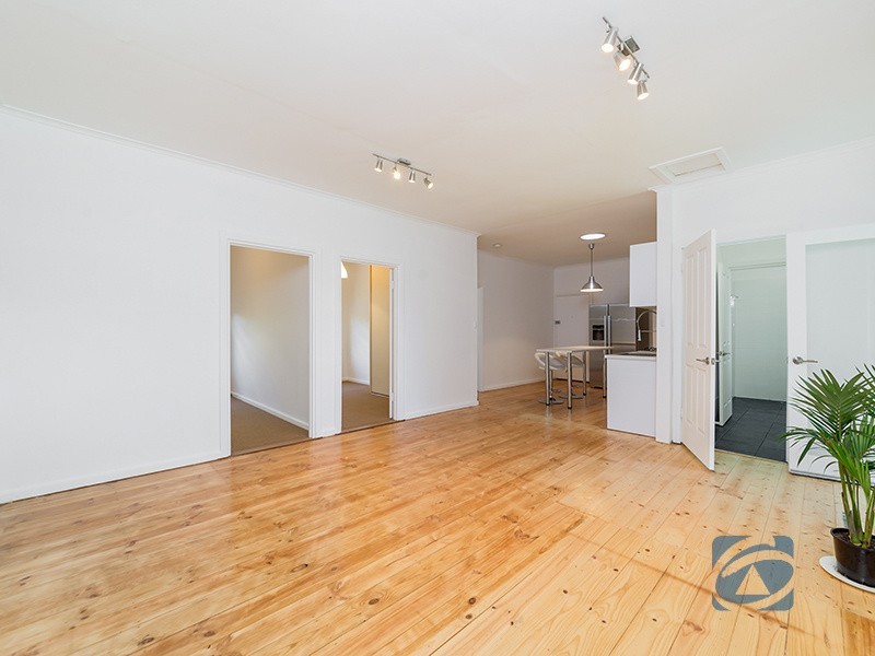 8 Bacton Street, Evanston SA 5116