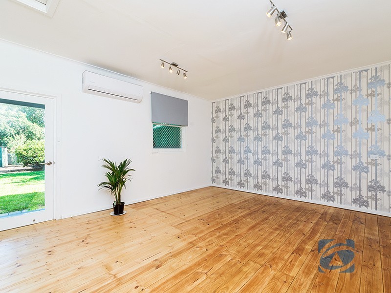 8 Bacton Street, Evanston SA 5116