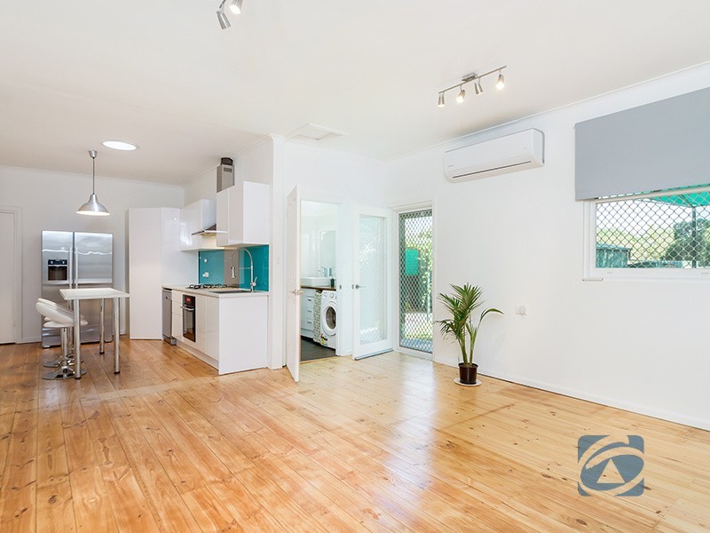 8 Bacton Street, Evanston SA 5116
