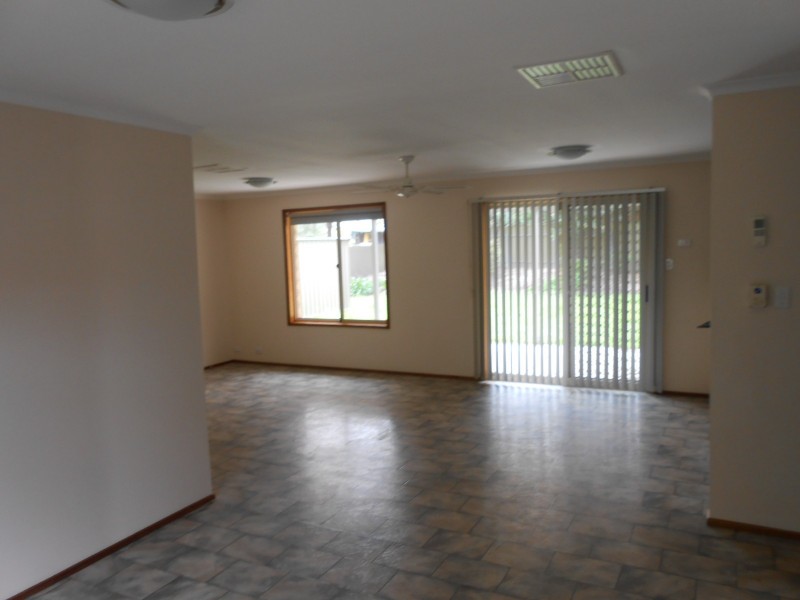 .4 Churchman crt, Gawler East SA 5118