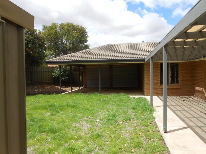 .4 Churchman crt, Gawler East SA 5118