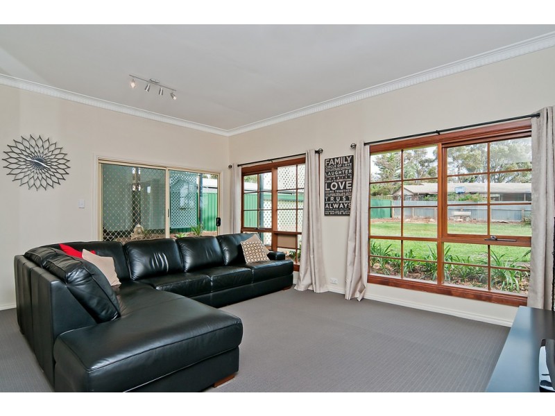 71 Calton Rd, Gawler East SA 5118