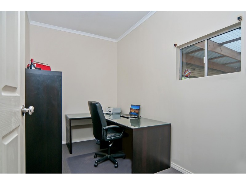 71 Calton Rd, Gawler East SA 5118