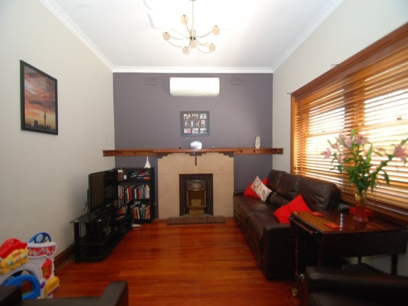 172 Churchill Rd, Prospect SA 5082