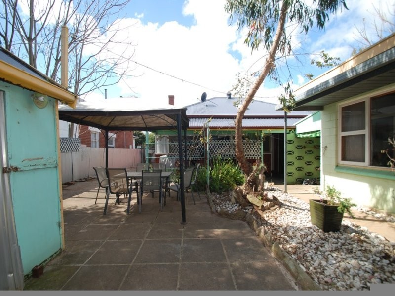 172 Churchill Rd, Prospect SA 5082