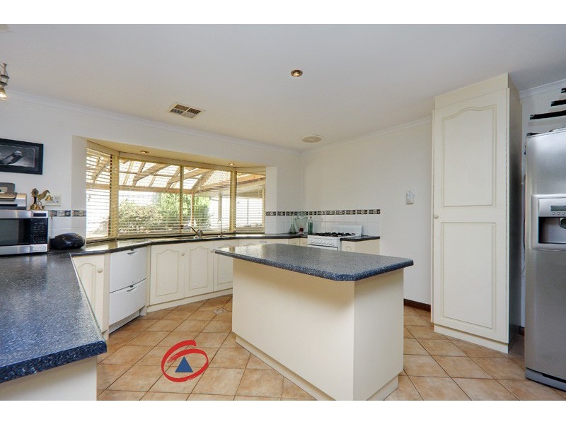 4 Springfield Court, Evanston Park SA 5116