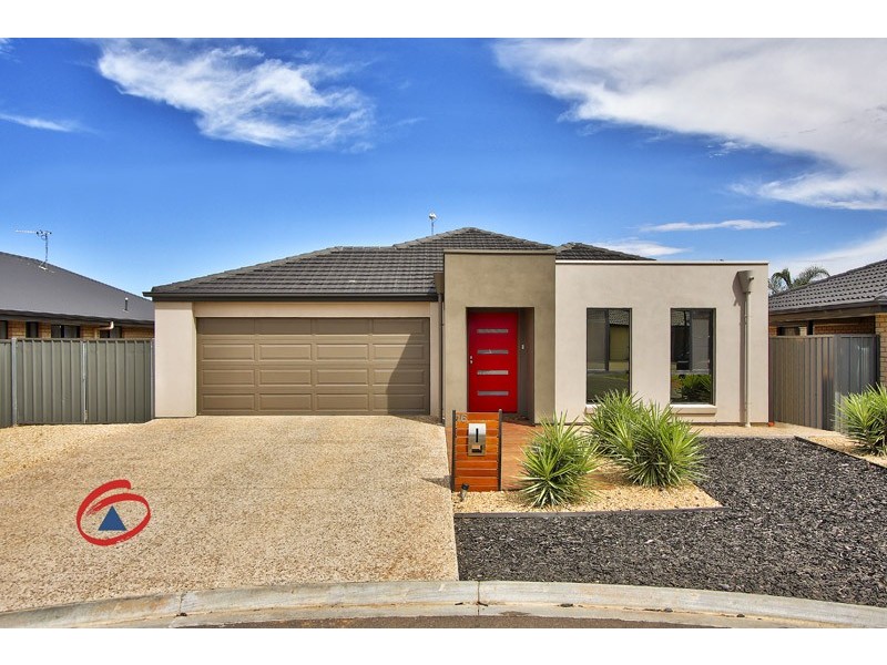 16 Vitorio Road, Munno Para West SA 5115