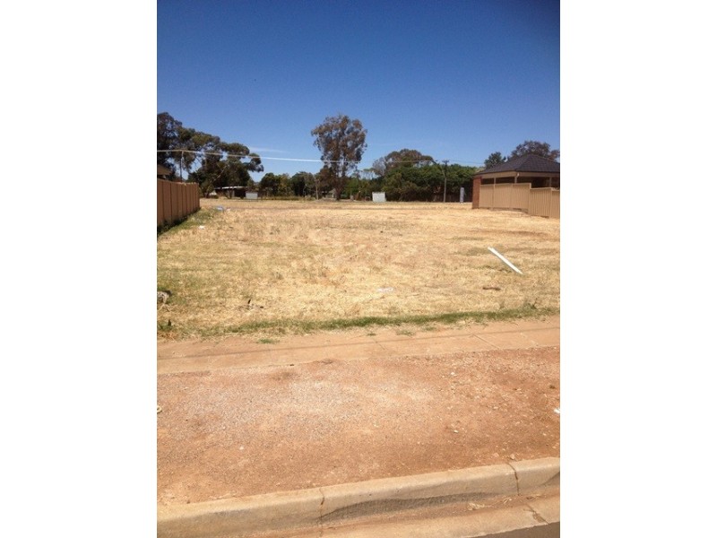 5 Saxon Street, Smithfield Plains SA 5114