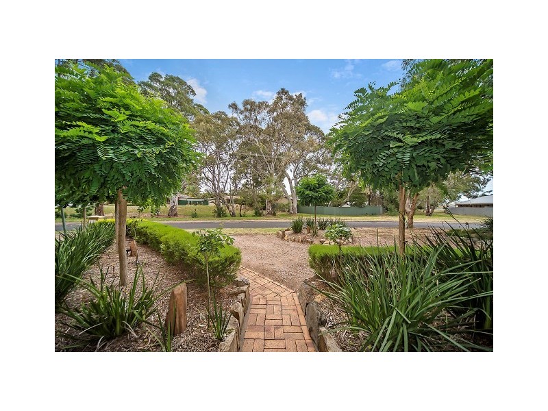7 Gum Tree Drive, Hope Valley SA 5090