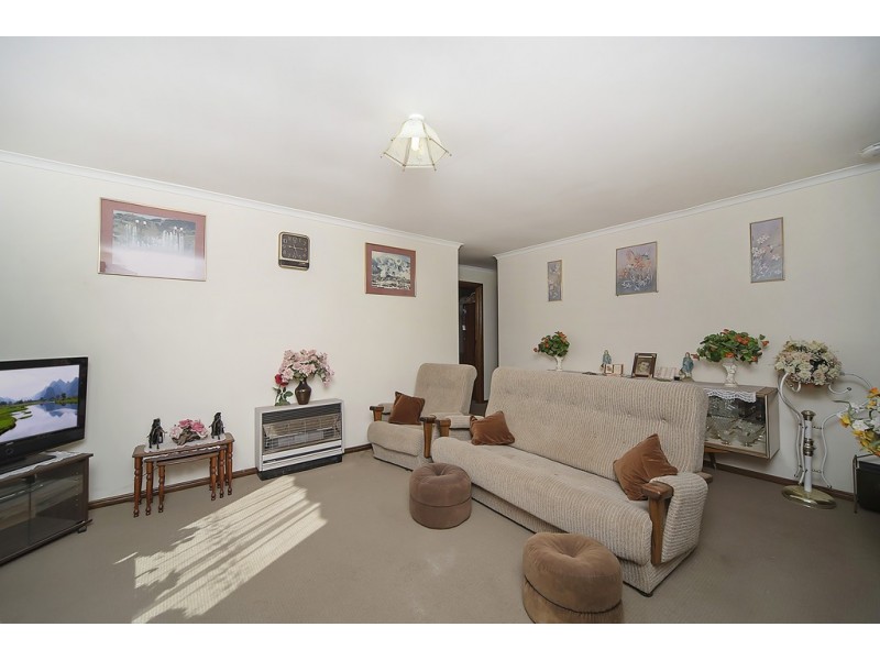 8 McDonnell Terrace, Evanston Gardens SA 5116