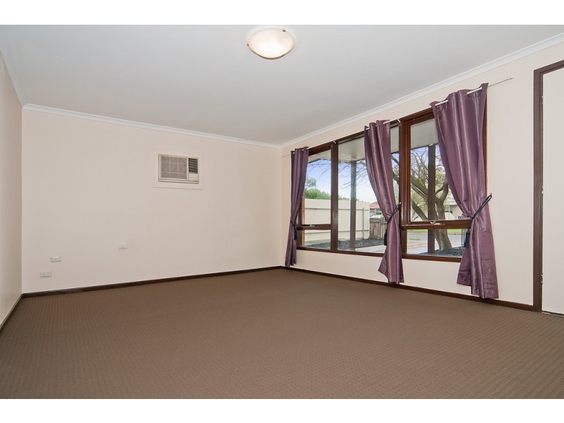 3 Cochran Street, Elizabeth Downs SA 5113