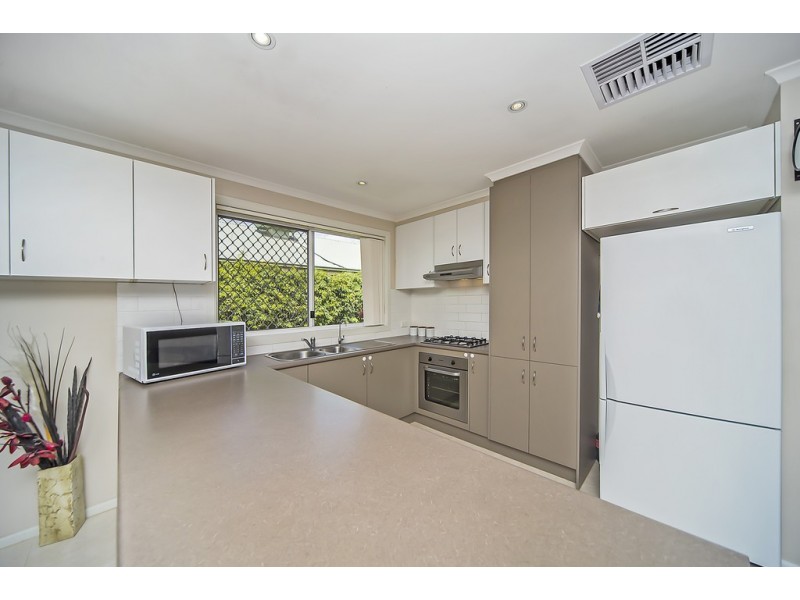 17 Orchard Drive, Evanston SA 5116