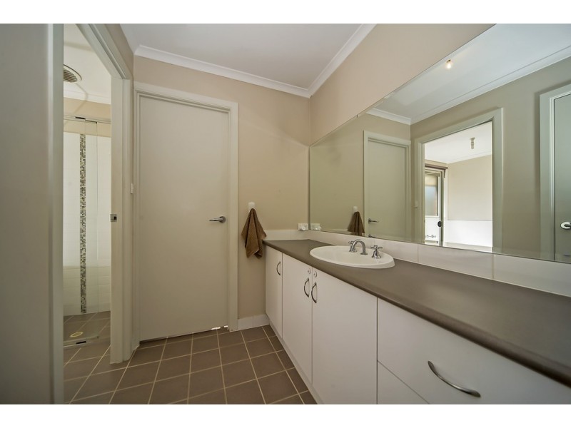 17 Orchard Drive, Evanston SA 5116