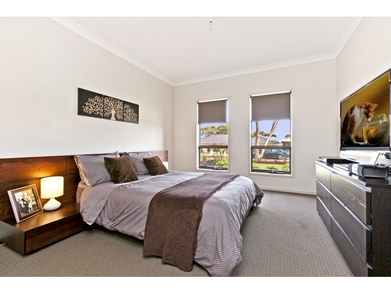 14 Salmon Gum Cres, Blakeview SA 5114