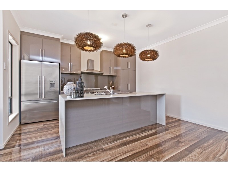 14 Salmon Gum Cres, Blakeview SA 5114