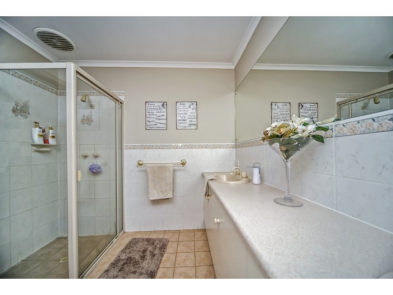 6 Cleland Court, Willaston SA 5118