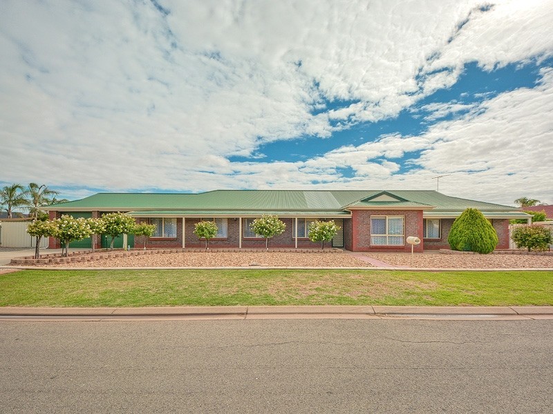 10 Sarah Candace Court, Munno Para West SA 5115