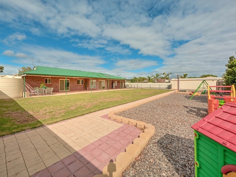 10 Sarah Candace Court, Munno Para West SA 5115