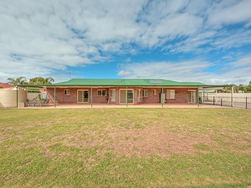 10 Sarah Candace Court, Munno Para West SA 5115