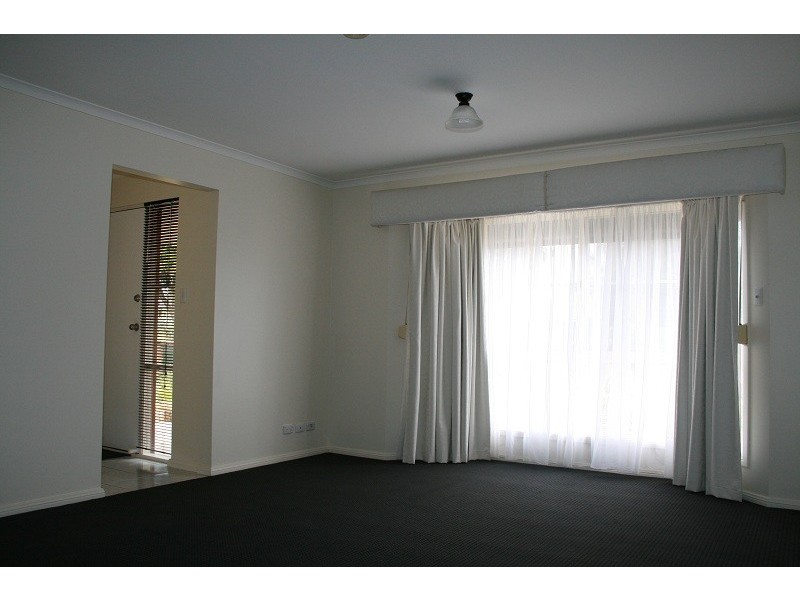 1/10 Holmes Street, Willaston SA 5118