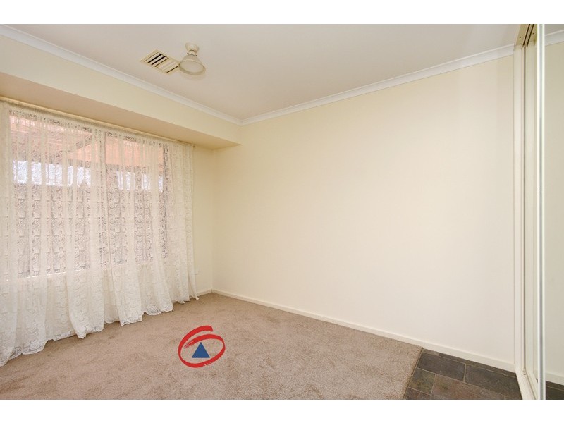 7 Smart Court, Evanston Park SA 5116