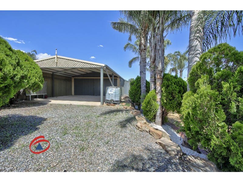 7 Smart Court, Evanston Park SA 5116