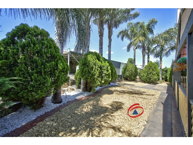 7 Smart Court, Evanston Park SA 5116