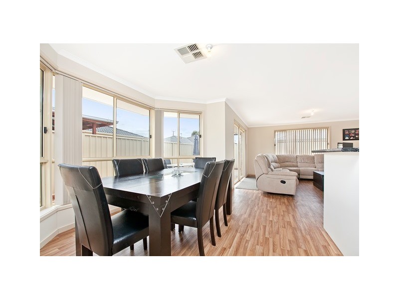 21 Tasos Drive, Munno Para West SA 5115