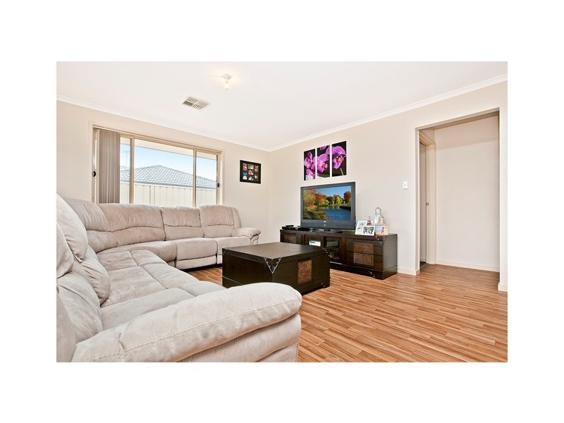 21 Tasos Drive, Munno Para West SA 5115