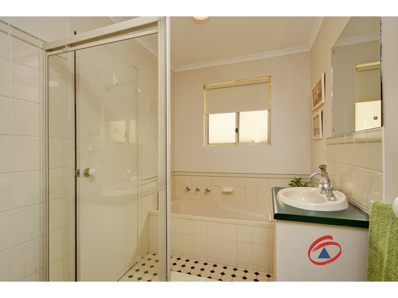 2 Charles Way, Hillbank SA 5112