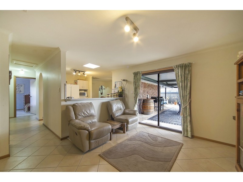 4 Northridge Gardens, Blakeview SA 5114