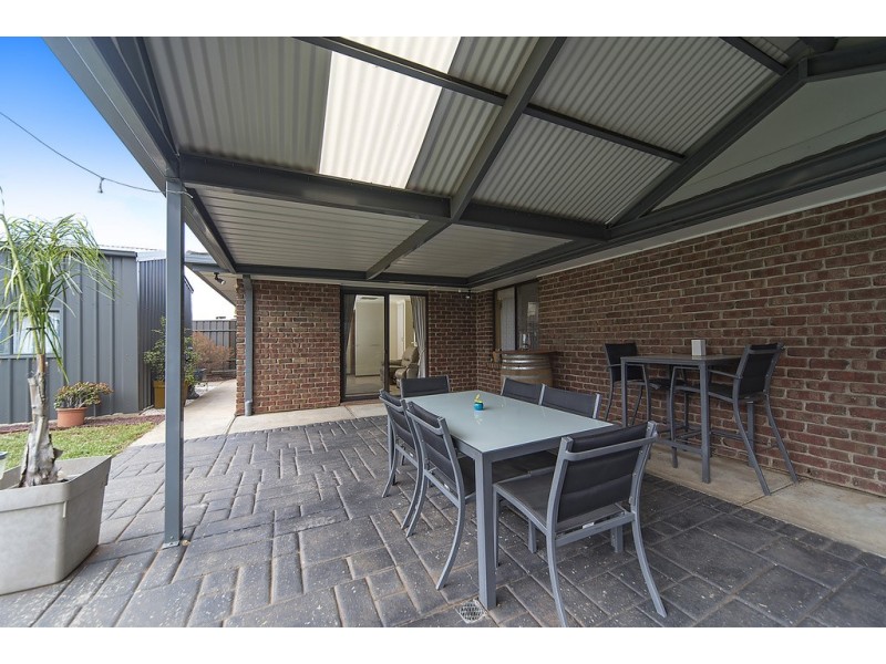 4 Northridge Gardens, Blakeview SA 5114