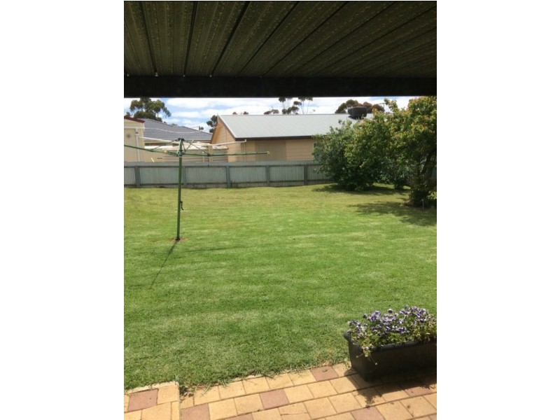 4 Greenough St, Kapunda SA 5373
