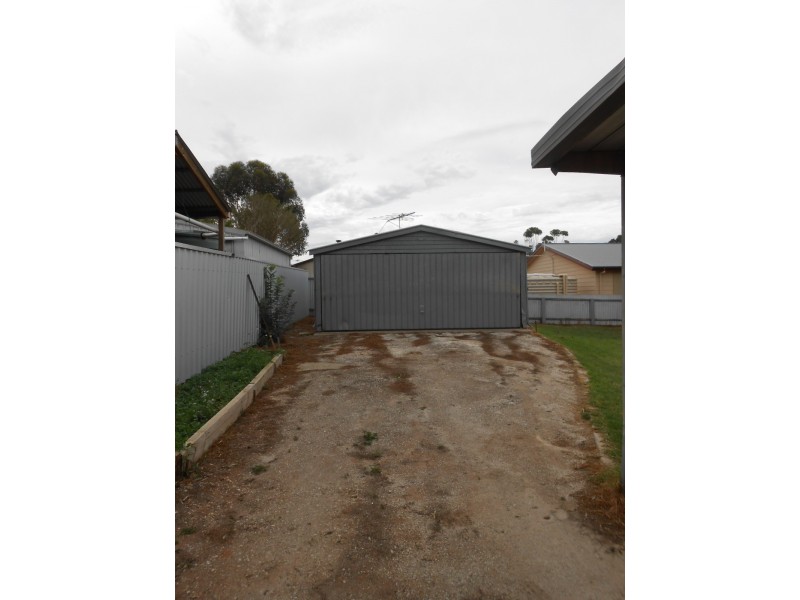 4 Greenough St, Kapunda SA 5373