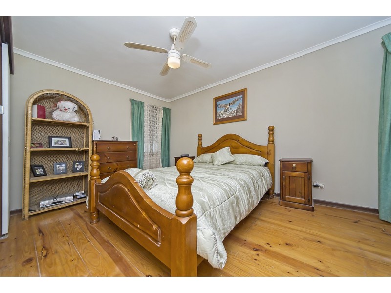 7 Nyenna Court, Munno Para SA 5115