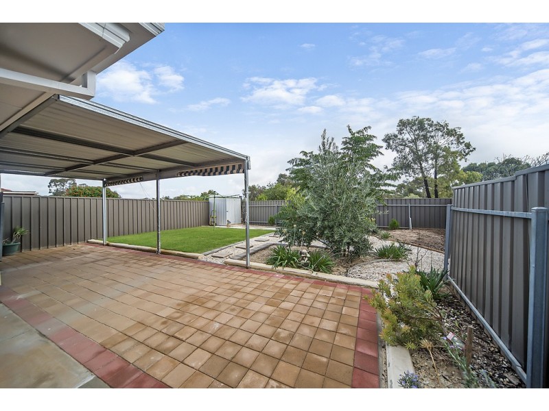 17 Balmoral Circuit, Blakeview SA 5114