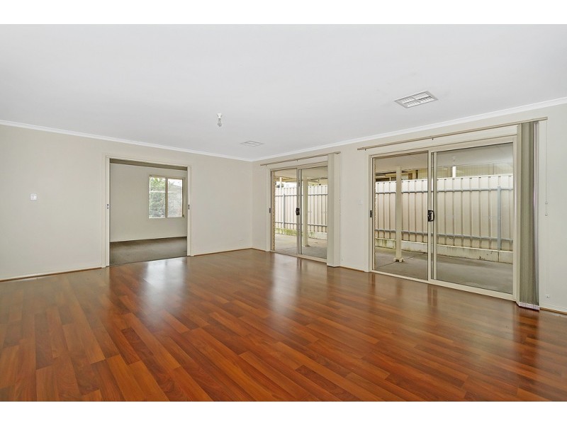 13 Mitchell Dve, Evanston Park SA 5116