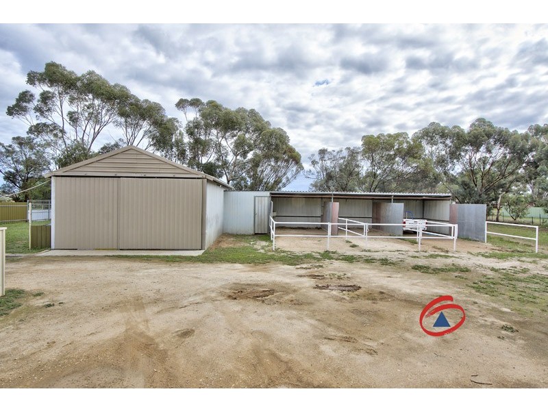 3 Lawrie Road, Lewiston SA 5501
