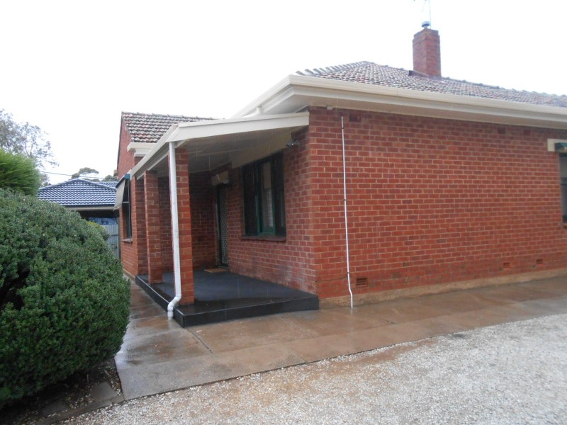 31 Brown St, Willaston SA 5118