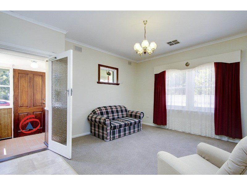 20 Portland Rd, Elizabeth East SA 5112