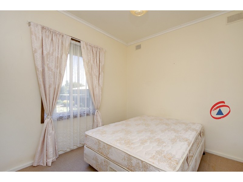 20 Portland Rd, Elizabeth East SA 5112