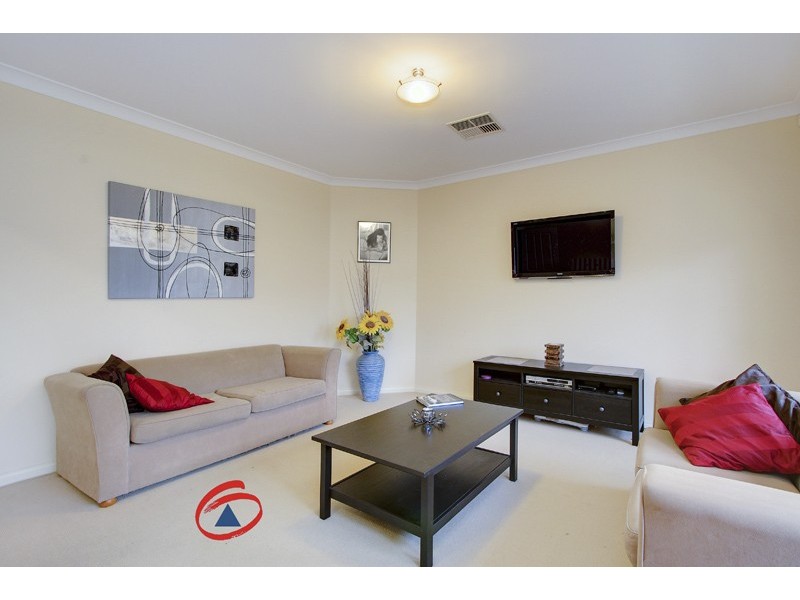 9 Mallard Crescent, Mawson Lakes SA 5095